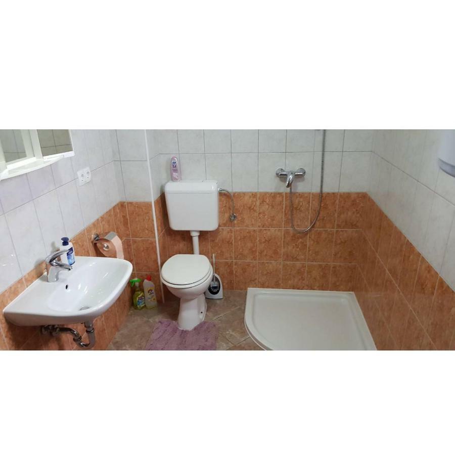 Slatina 13/1 Daire Vir Dış mekan fotoğraf